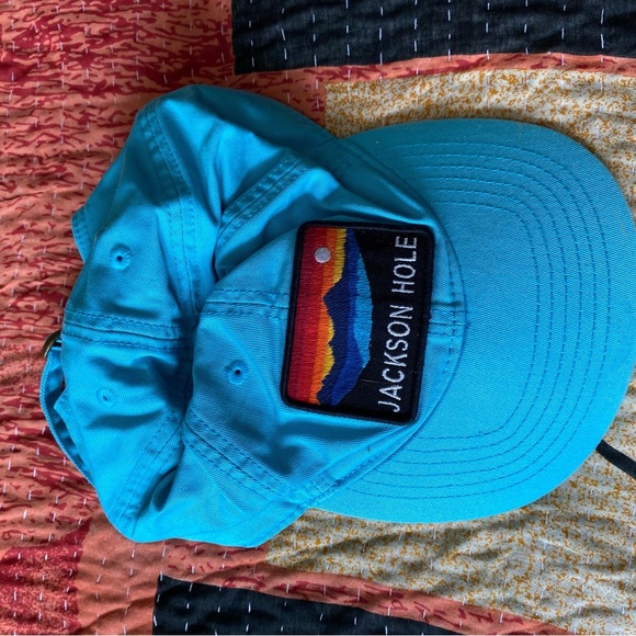 Granola Jackson WY Blue Cap - Picture 1 of 2